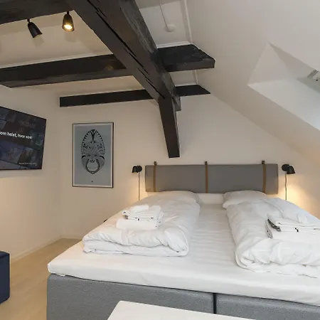 Modern Luxury Penthouse 4*